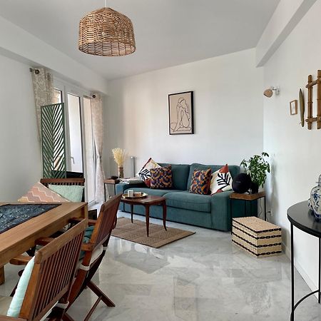 Bright Appartment With View 케인즈수르메르 외부 사진